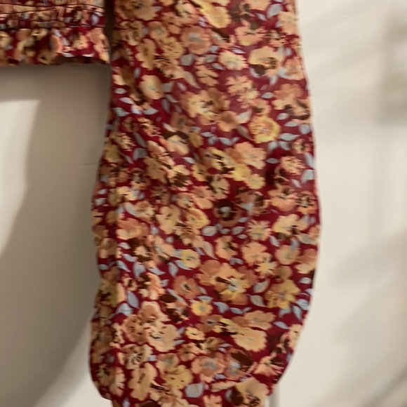 Girls Top - Picture 2 of 2